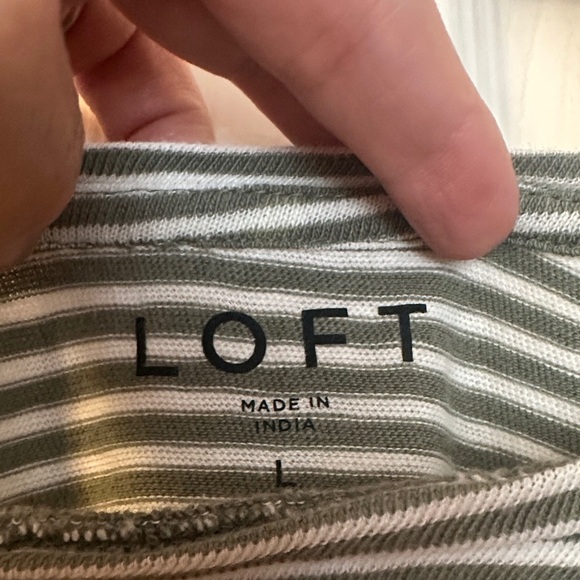 LOFT Gray and White Striped Short Sleeve Tee - Picture 3 of 4